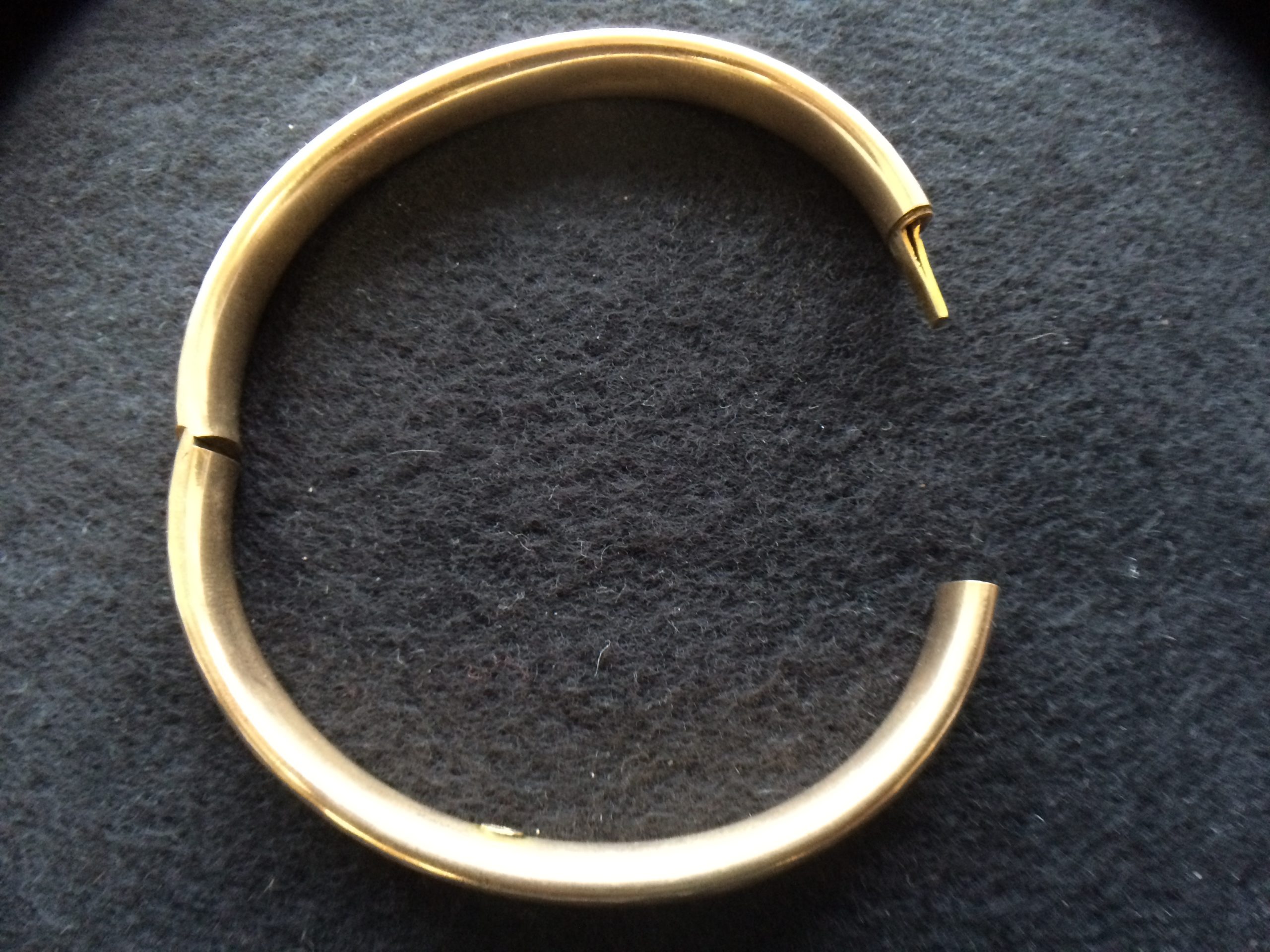 14 Karat hollow bangle Bracelet - Amherst Antiques